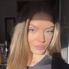 Leona  Kis