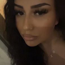 Özlem  Özcölasan 