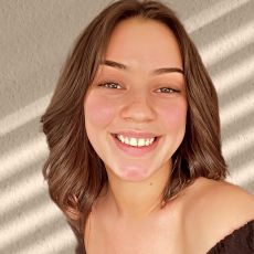 Angelica  Hoppe