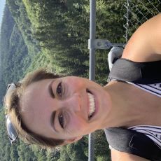Stefanie  Kapoun
