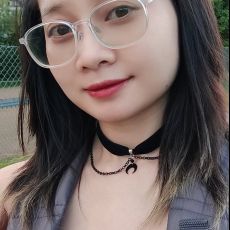 Angie  Dang