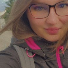Melanie  Vogl