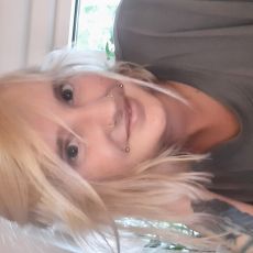 Eva  Neuland
