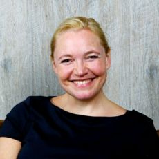 Inga  Lange