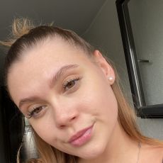 Katrin  Majer