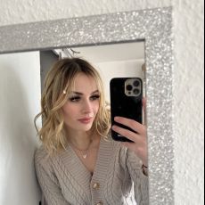 Janka  van Gasteren 